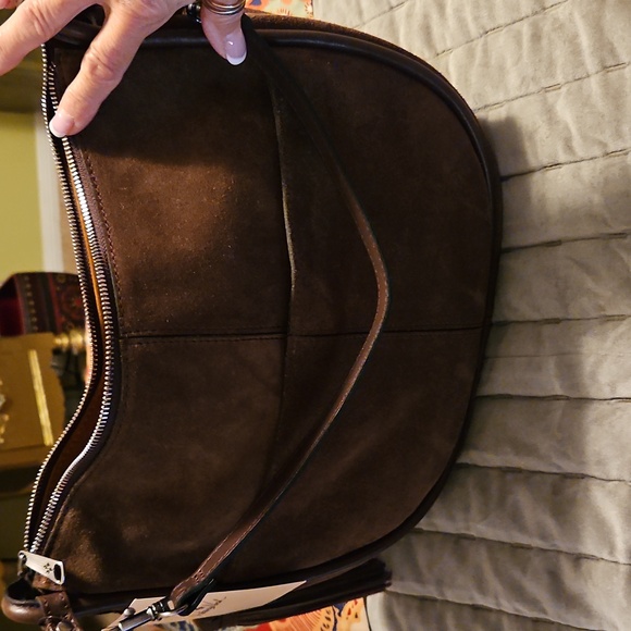 Patricia Nash Beautiful Brown Suede Hobo Bag with Tassels - Picture 4 of 15